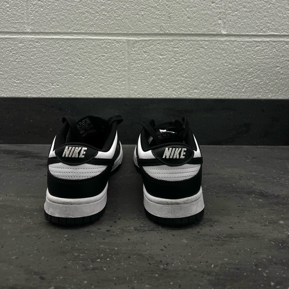 NIKE low dunks - Picture 2 of 5